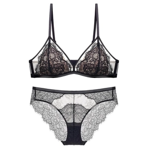 Französisches schwarzes Wimpernspitzen Lingerie Set mit kabellosem Triangel Cup BH