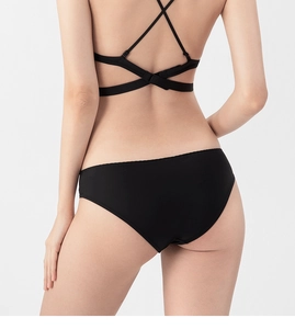 Détails du soutien-gorge triangle français noir sans couture avec dos croisé et culotte assortie