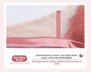 Détail de la baleine latérale et de la dentelle cil sur ce soutien-gorge triangle