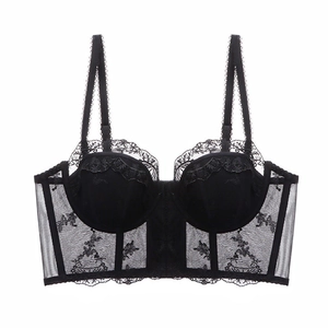 Soutien-gorge bustier en dentelle noire française avec broderie florale et armature