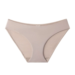 Culotte chair sans couture avec bords découpés au laser et tissu très élastique