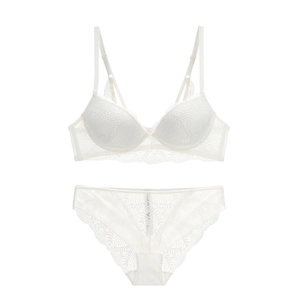 Französisches sexy weißes Spitzen-Dessous-Set mit Push-up-BH und passendem Slip