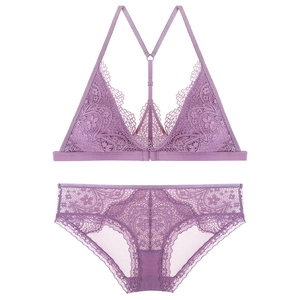 Lilac lace triangle cup wireless bra set with front closure and Y-shaped beauty back design