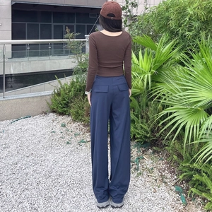 Damen-Yogahose mit weitem Bein und schnell trocknendes, schmal geschnittenes Langarmshirt