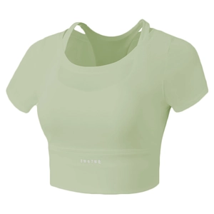 Slim fit light green sports T-shirt with padded layers and breathable quick-dry fabric