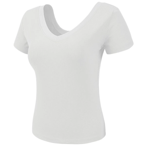 Camiseta deportiva ajustada blanca de punto acanalado para mujer con cuello en V y diseño slim