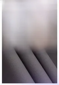 Gros plan sur un tissu de yoga respirant à haute élasticité et texture douce