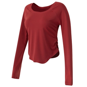 T-shirt de yoga bordeaux moulant à manches longues avec fronces latérales et tissu extensible