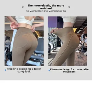 Detail van bruine yoga broek met hoge taille, perzik lift naad en naadloos ontwerp