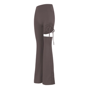 Pantalon de yoga évasé marron pour femme avec découpe latérale et cordons ajustables