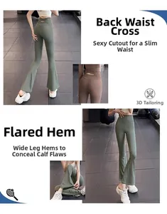 Dettaglio dei pantaloni yoga a zampa a vita alta con incrocio posteriore e taglio slim