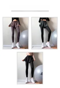 Dettaglio dei leggings da yoga 2-in-1 con coulisse in viola, verde scuro e nero