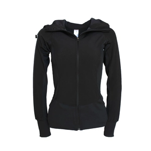Veste de sport à capuche noire pour femme avec coupe ajustée et tissu extensible