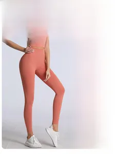 Detailansicht der High Waist Yoga-Leggings mit Peach-Lift-Effekt und elastischem Stoff