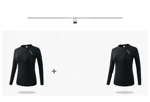 Detailansicht des schwarzen Slim-Fit Yoga-Shirts mit anpassbarem NEVERSTOP Brust-Logo