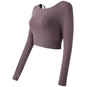 Haut de Yoga Sexy pour Femmes Coupe Serrée Manches Longues T-Shirt de Fitness Avec Coussin de Poitrine Passes-pouces Dos Ajouré Séchage Rapide Haut de Sport