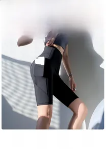 Short de yoga taille haute avec poche latérale et tissu élastique pour fitness et course