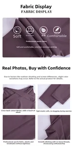 Détail du pantalon de yoga violet à taille haute avec design croisé au dos et tissu élastique