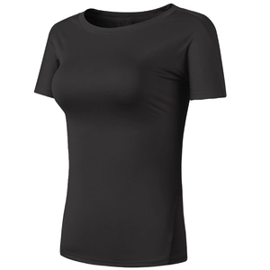 T-shirt de sport noir ajusté pour femme séchage rapide idéal pour fitness et yoga
