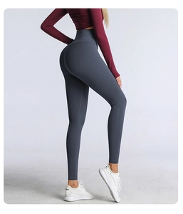 Vue détaillée du legging de compression sans couture à taille haute et texture du tissu