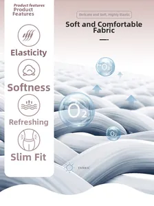 Gros plan sur un tissu micro-tissé blanc montrant la respirabilité et la fibre élastique