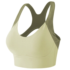 Sport-Bh in Avocadogrün mit Racerback-Design und breiten Trägern für Halt