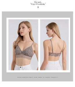 Détails du bralette en dentelle de soie grise avec bonnets triangles et bretelles