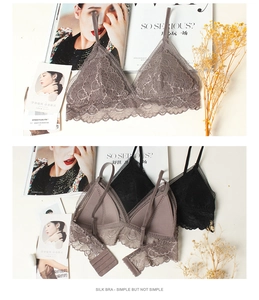 Détail de soutien-gorge en dentelle avec fermeture arrière à agrafes et fines bretelles