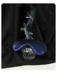 Breathable 100% mulberry silk sleep mask showing high moisture absorption and air flow