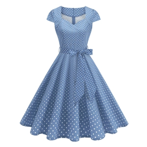 Robe Midi Vintage à Pois pour Femmes Élégante Décolleté en Cœur Robe Trapèze Avec Ceinture Manches Courtes Robe Rétro