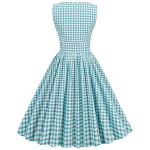 Retro gingham sleeveless A-line dress with plaid pattern and flared hem in green and white