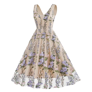 Detailed embroidery on vintage V-neck sleeveless dress with floral mesh lace patterns