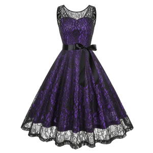 Robe de cocktail rétro en dentelle violette et noire sans manches avec ceinture à nœud