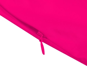 Détail du tissu rose vif avec fermeture éclair invisible assortie et texture tissée unie