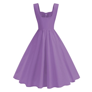 Vue détaillée de la robe ligne A sans manches violet lilas avec taille haute et ourlet plissé