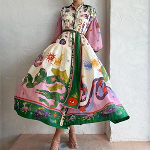 Robe bohème à manches bouffantes, imprimé artistique et ceinture verte