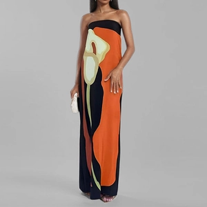 Elegant strapless bodycon maxi dress with artistic calla lily print and slim fit silhouette