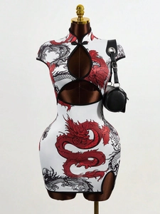 Mini Robe Cheongsam pour Femmes Imprimé Dragon Chinois Ajouré Col Montant Manches Courtes Coupe Ajustée Qipao Fête