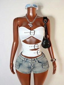 Haut Tube Sexy pour Femmes Design Ajouré Streetwear Épaules Dénudées Gilet Bandeau Avec Boucles Métalliques Style Punk Court Crop Top Été