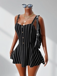 Sleeveless striped A-line dress with contrast buttons and backless slimming fit