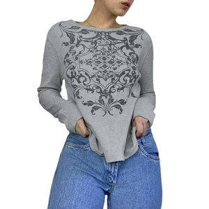 Grey waffle knit long sleeve T-shirt for women with vintage floral print and crew neck