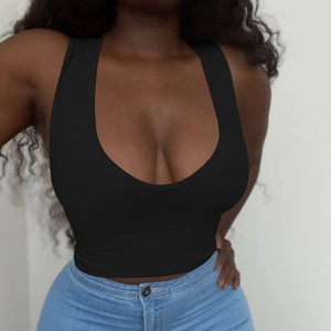 Débardeur court en maille côtelée noire à col en U pour femme style ajusté d'été