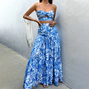 Ensemble Deux Pièces Femme Bohème Imprimé Floral Top Et Bottom Crop Top Sans Bretelles Avec Découpe Et Jupe Maxi À Étages Pour Vacances