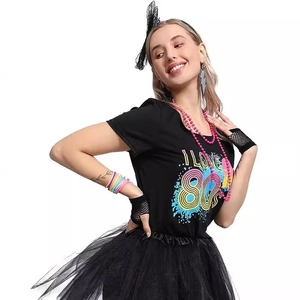 Costume de fête des années 80 pour femme avec t-shirt imprimé et jupe en tulle