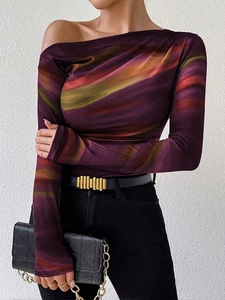 Haut ajusté à une épaule pour femme avec motif tie-dye violet et orange à manches longues