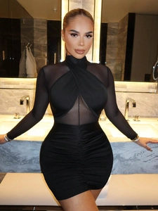 Robe Moulante Sexy pour Femme Plissée Manches Longues en Maille Dos Nu Croisé Coupe Ajustée Mini Robe Élégante Fête Soirée Noir