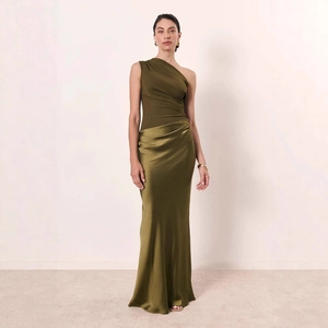 Elegant olive green one-shoulder evening gown with satin floor-length dress skirt