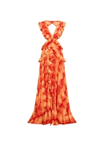 Detail eines ärmellosen Maxikleids mit V-Ausschnitt, Batikdruck und Volantbesatz