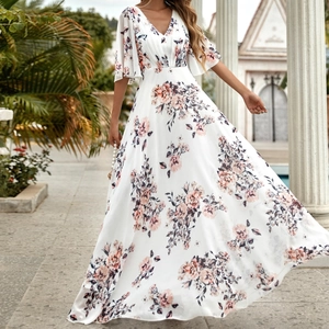 Elegant floral V-neck maxi dress with pink prints and high-waist chiffon flowy skirt