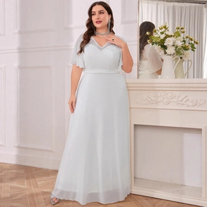 Elegant light blue V-neck lace evening gown for plus size women with chiffon floor length skirt